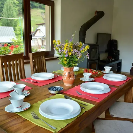 Na Travniku 302 Dom wakacyjny Horná Turecká